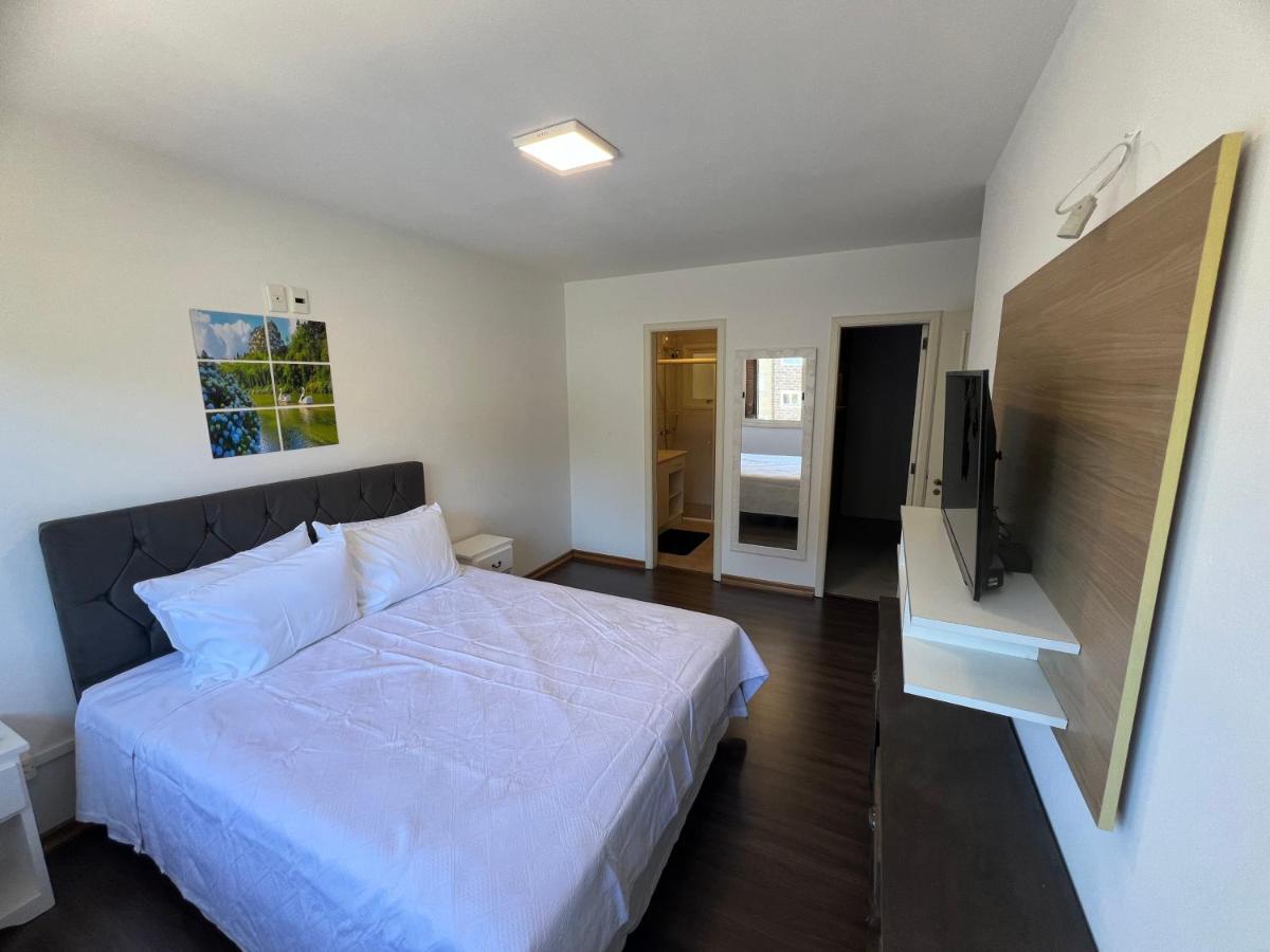 Amplo Apartamento A 200M Da Rua Coberta Lejlighed Gramado Eksteriør billede