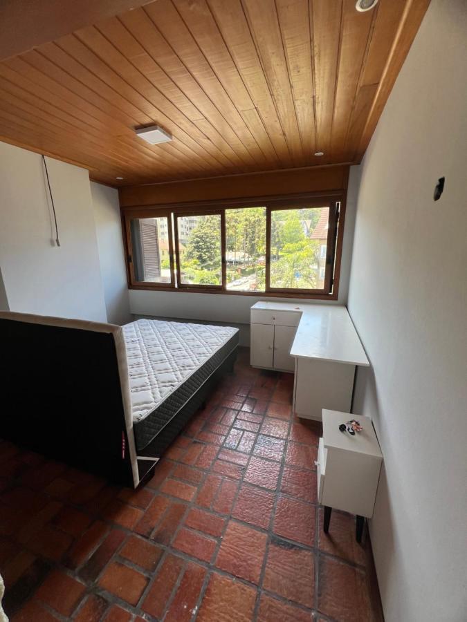 Amplo Apartamento A 200M Da Rua Coberta Lejlighed Gramado Eksteriør billede