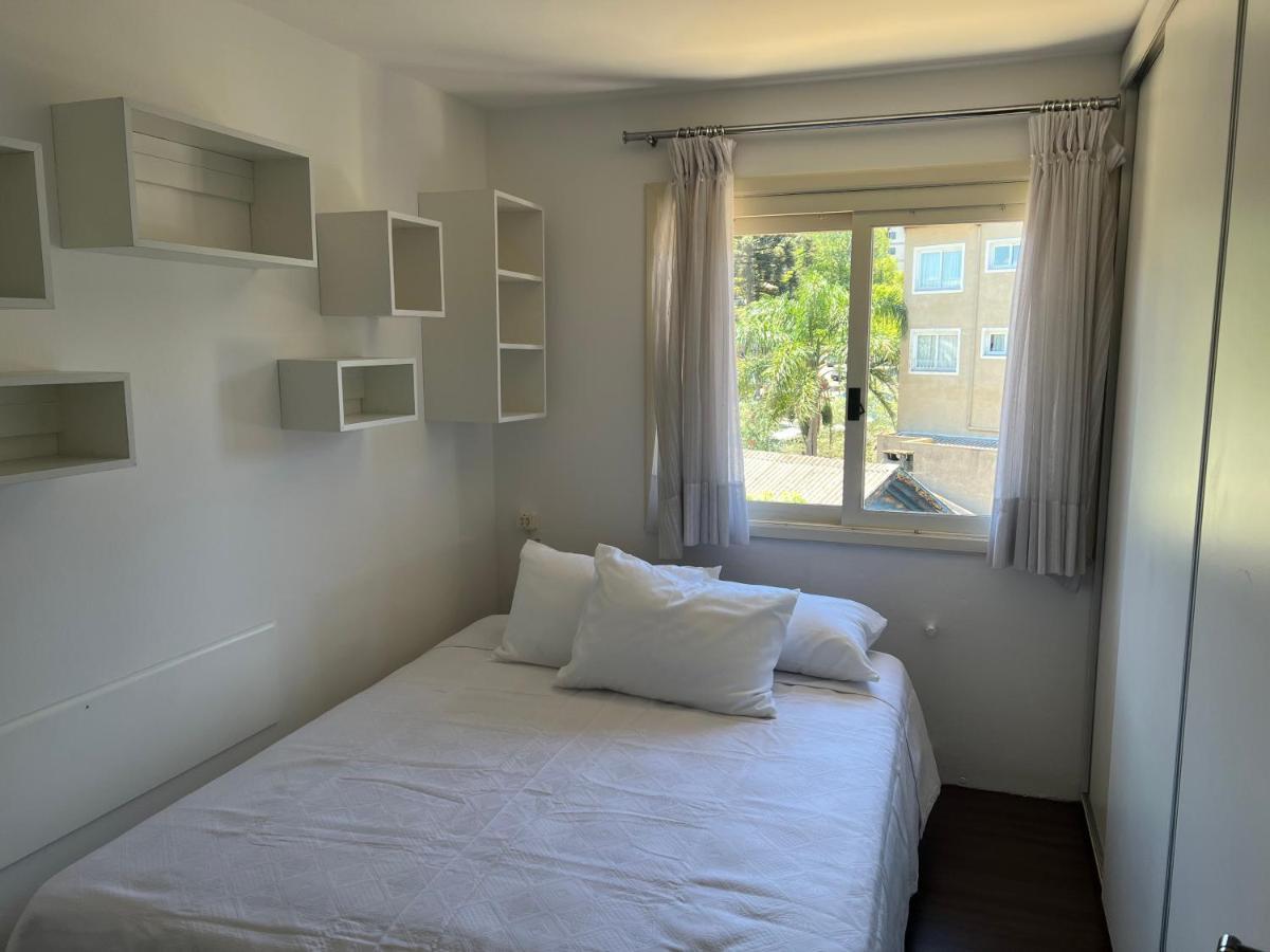 Amplo Apartamento A 200M Da Rua Coberta Lejlighed Gramado Eksteriør billede